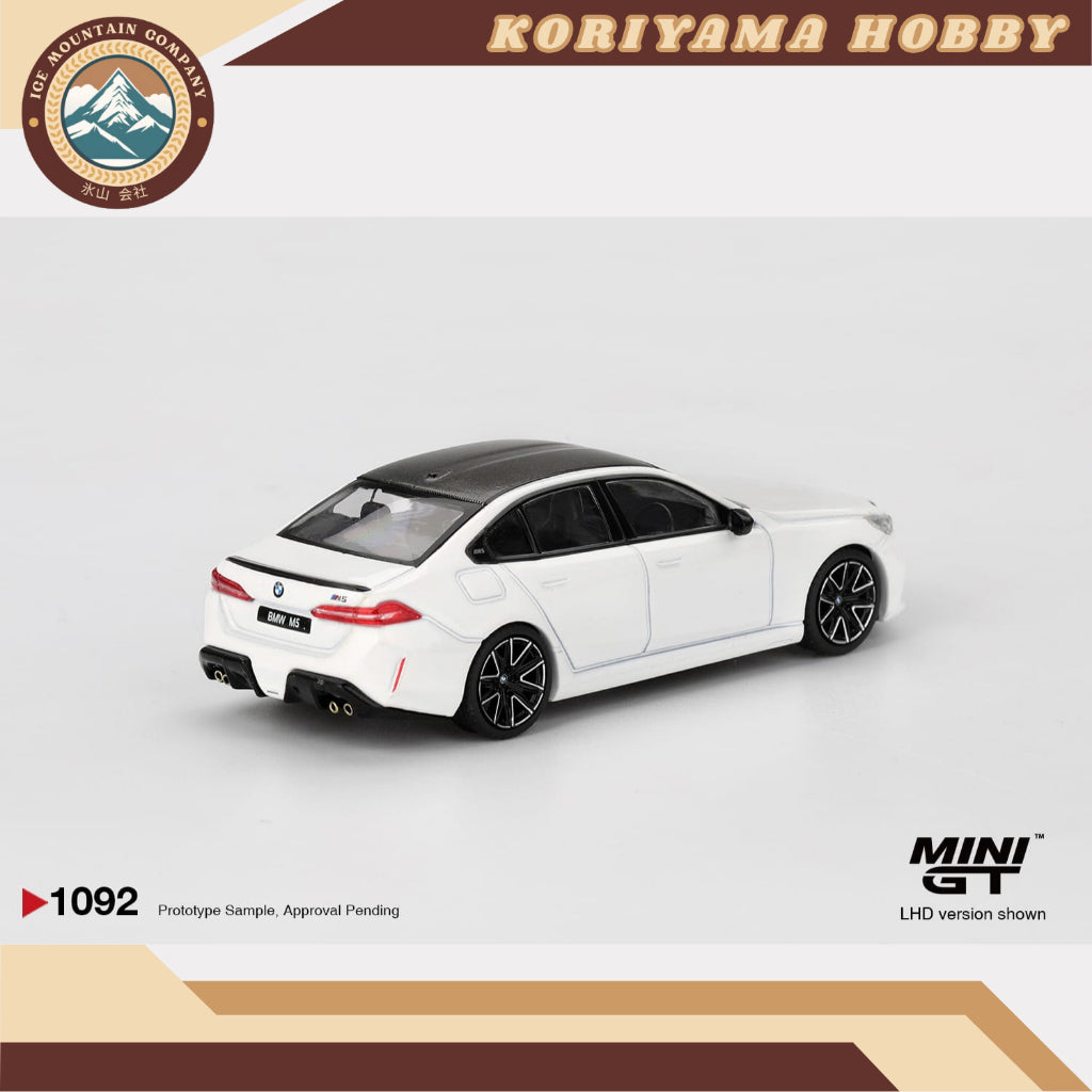 Mini GT 1092 BMW M5 Alpine White MiniGT