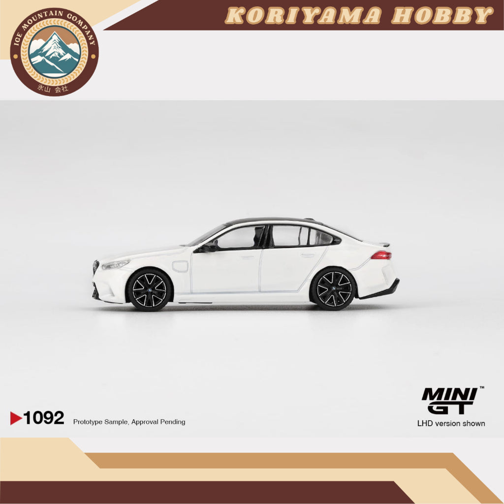 Mini GT 1092 BMW M5 Alpine White MiniGT