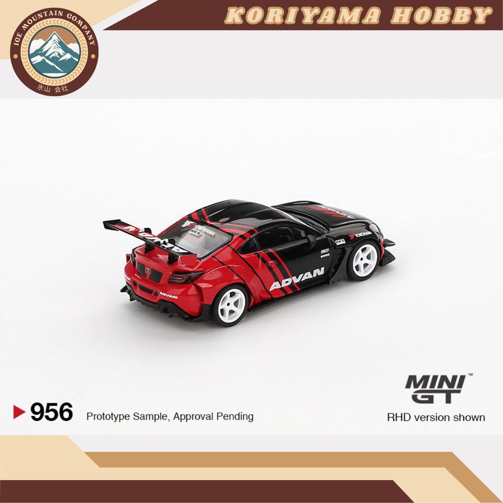 Mini GT 956 Toyota GR86 HKS TYPE R ADVAN 2022 Tokyo Auto Salon MiniGT