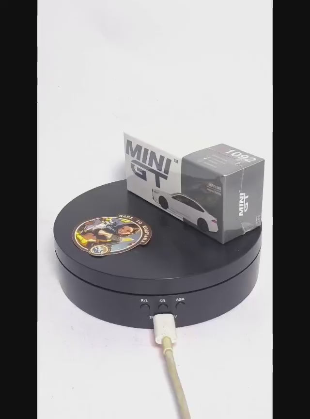 Mini GT 1092 BMW M5 Alpine White MiniGT