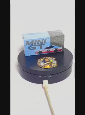 Mini GT 1212 Nissan Skyline Kenmeri Liberty Walk Nissan Racing '75 concept MiniGT